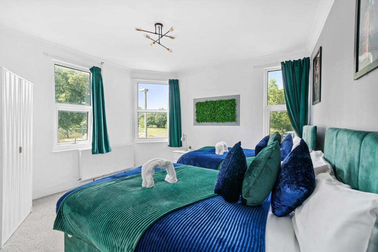 The Emerald Gem - Overlooking The Park Apartman Bristol Kültér fotó
